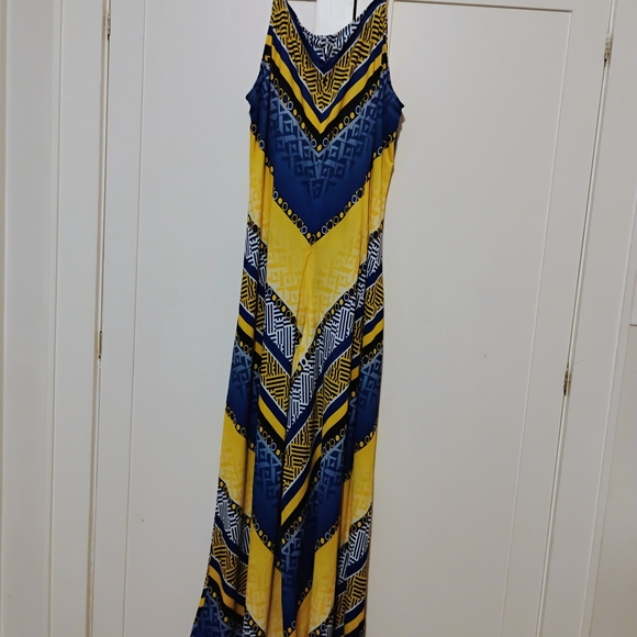 Ashley Stewart Navy and Mustard Romper - Picture 2 of 5